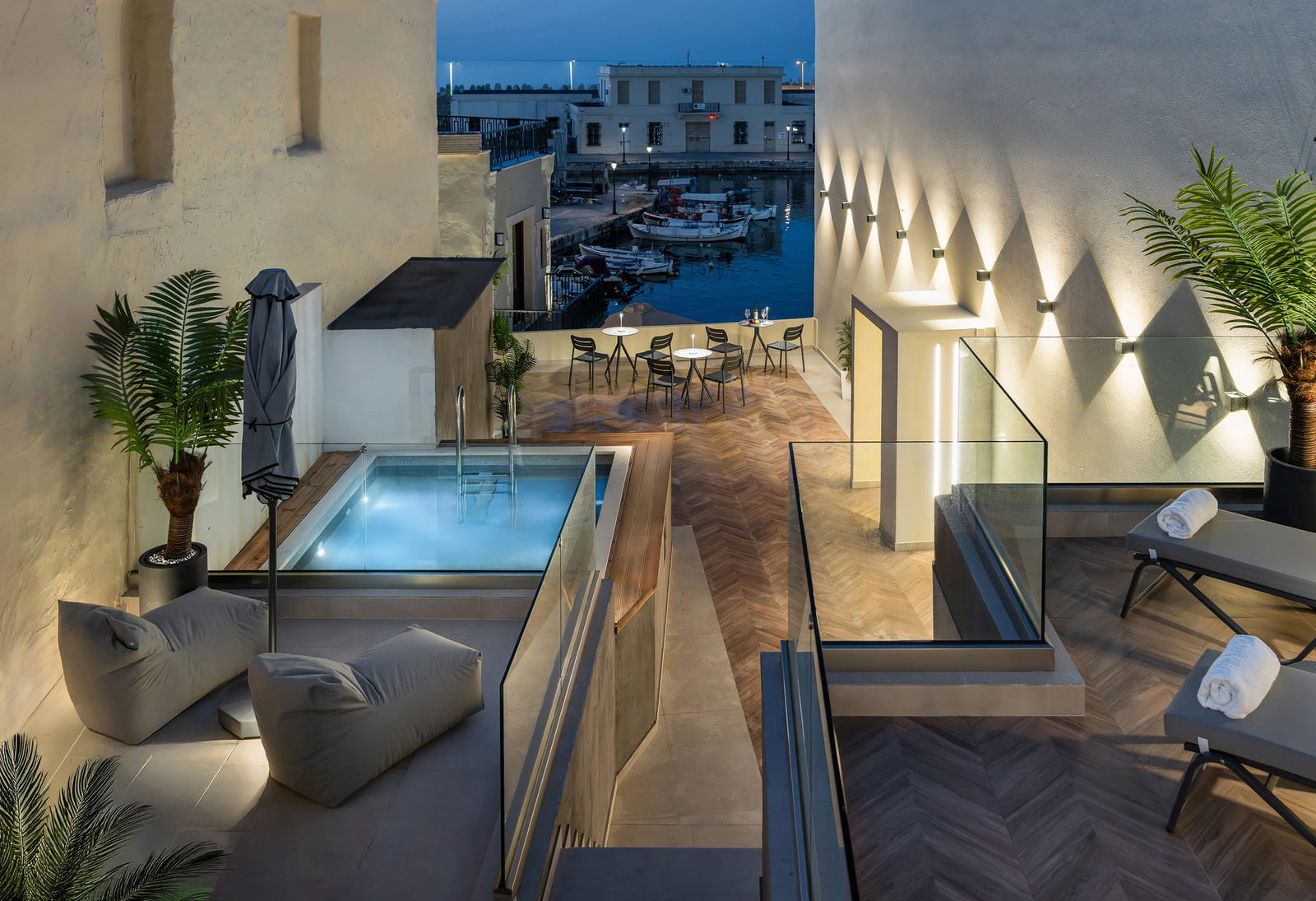 dal travel Dea Del Porto Crete Suites