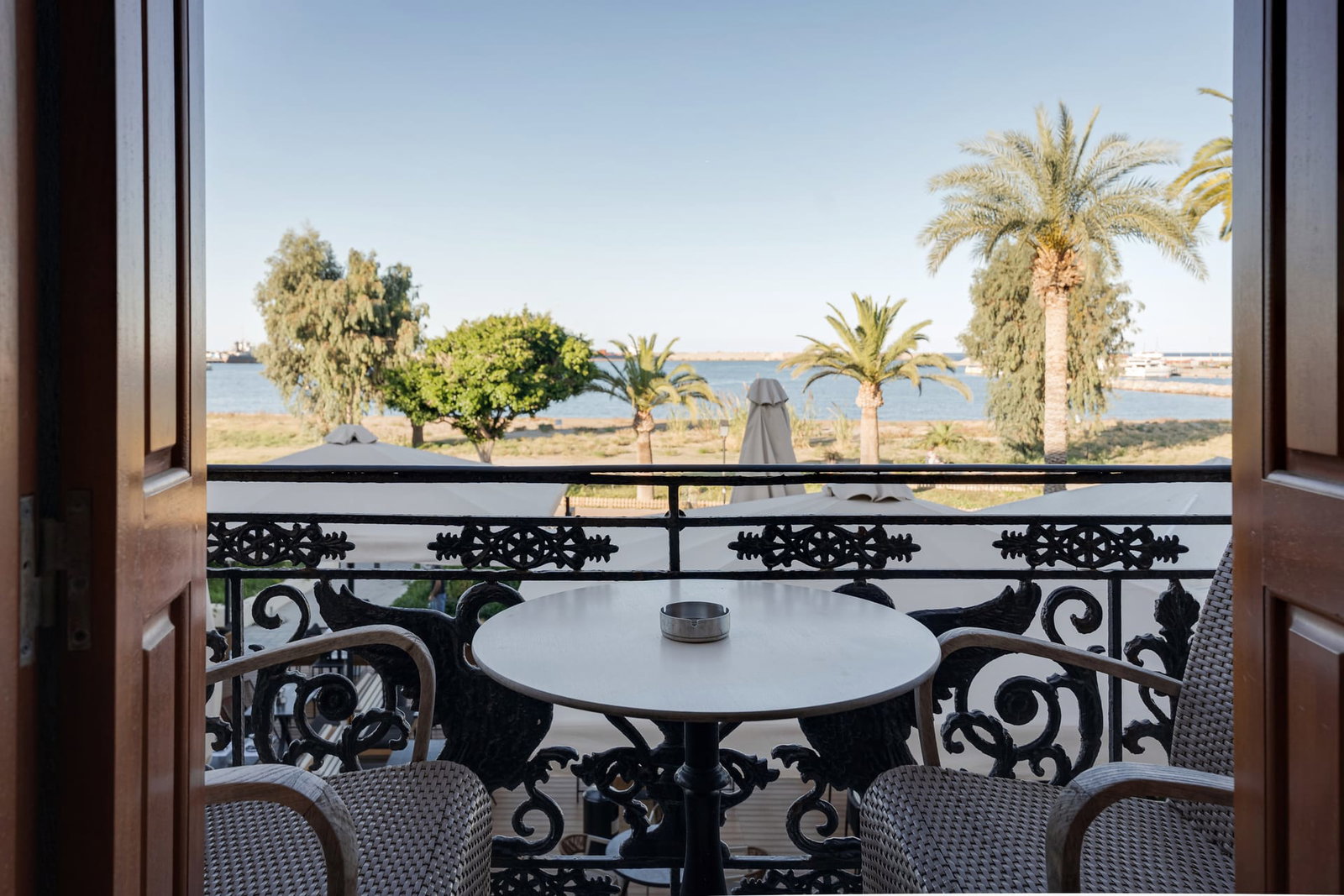 Hotel Civitas Suites Hotel