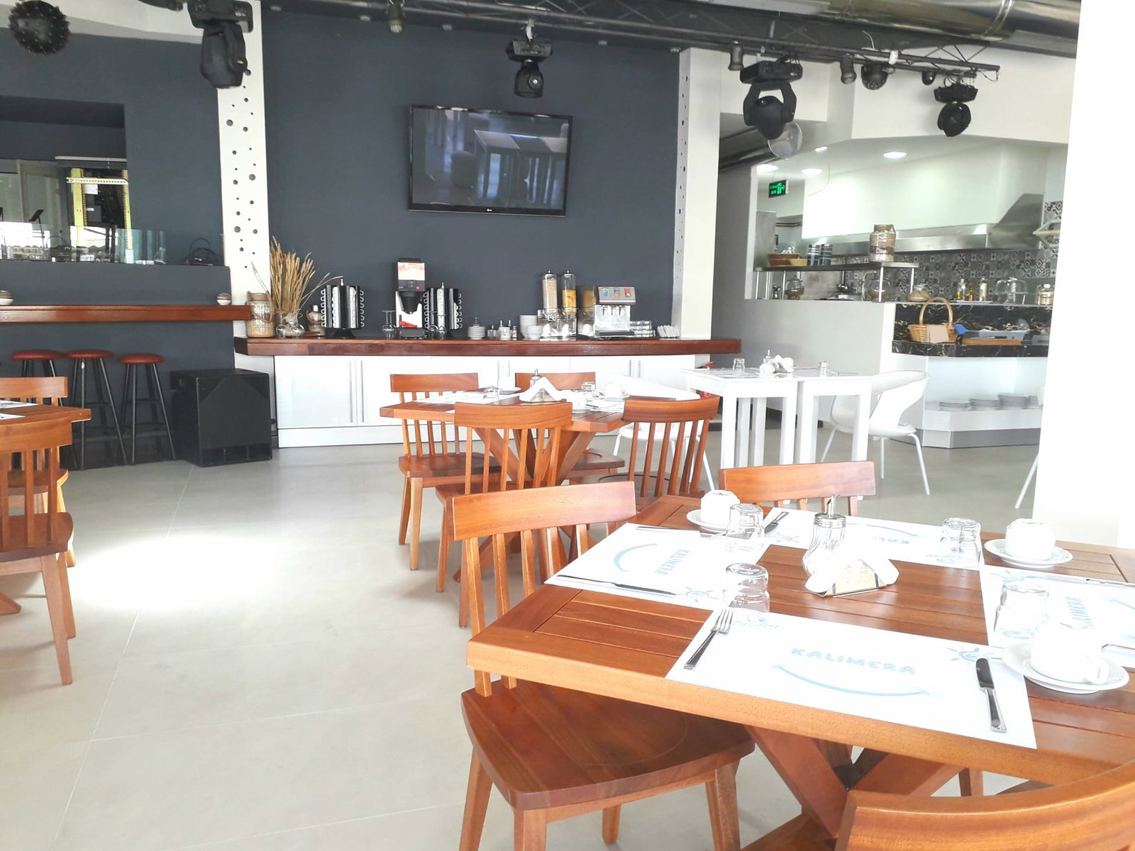 dal travel Dionisos Hotel