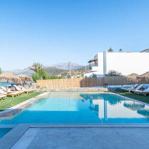Hotel Golden Bee Lifestyle Hotel cazare Stalis