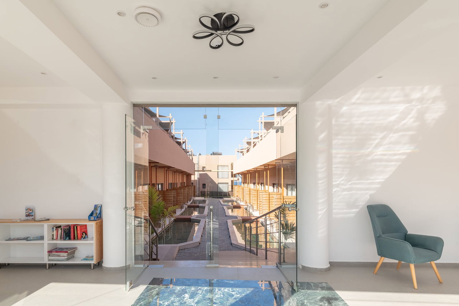 dal travel Golden Bee Lifestyle Hotel