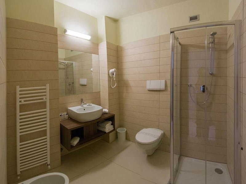Helios Hotel