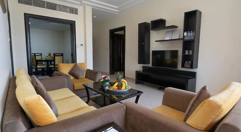 Royal Beach Hotel & Resort