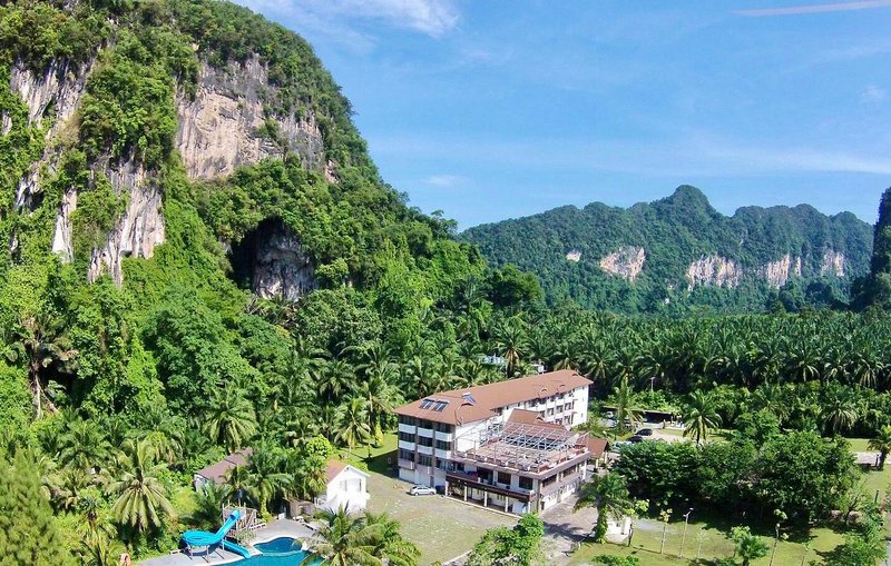 Hotel P.n.mountain Resort And The Cliff Villas