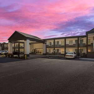Hotel Rodeway Inn cazare Commerce