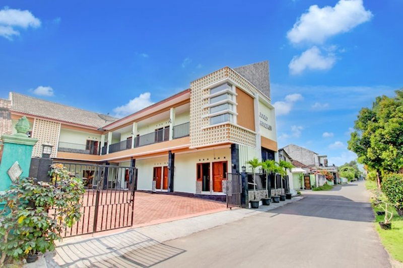 Hotel Hotel O Sleman Near Bandara Adi Sutjipto