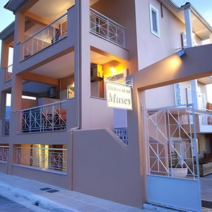 Hotel Muses Studios cazare Sami