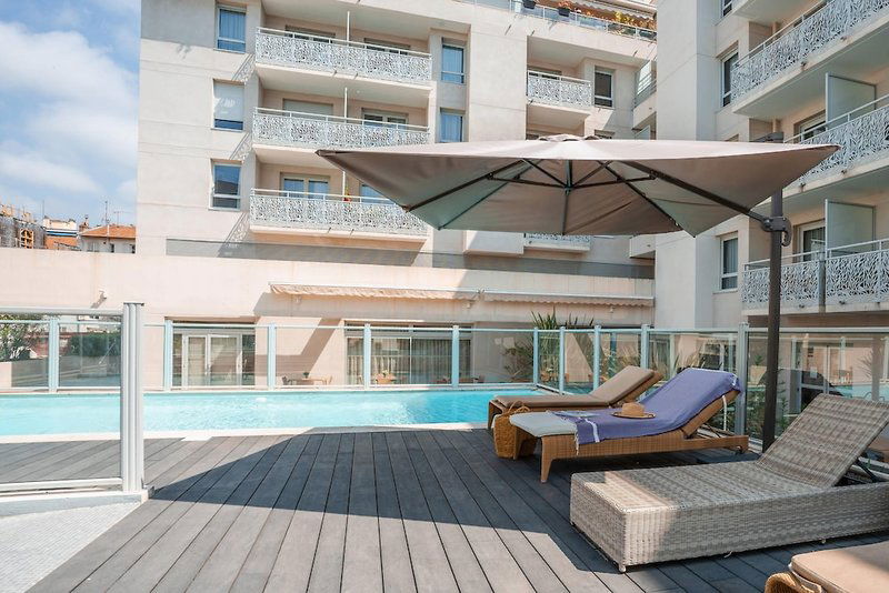 Hotel Quality Suites Nice