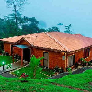 Hotel Arenal Waterfall Lodge cazare La Fortuna