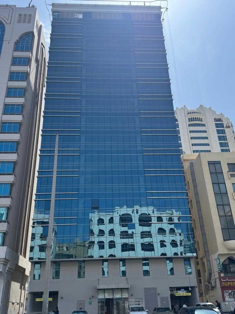 Hotel Luxury 1Bedroom Fully Furnished Lifeline Apartment