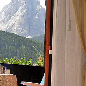 Hotel Villa Martha cazare Santa Cristina Valgardena