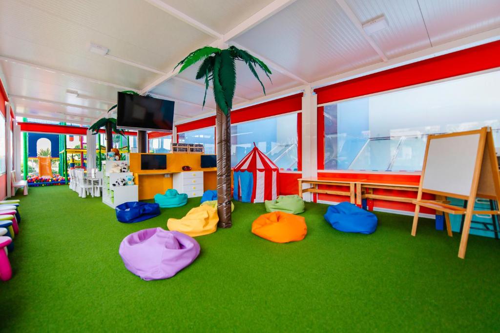 dal travel Paradise Park Fun Lifestyle Hotel