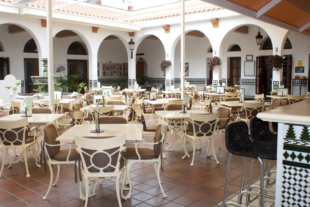 Hotel Ona Beverly Hills Suites
