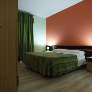 Hotel Cliche cazare Rende