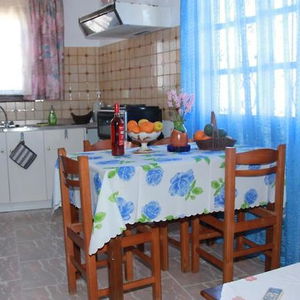 Hotel Tasos Cottages cazare Gerani