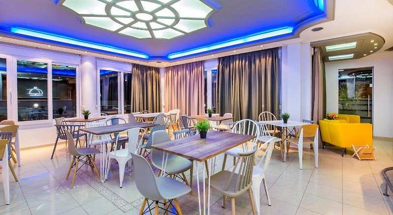 Discovery Aparthotel And Villas