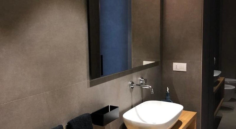 Golden Suites 50