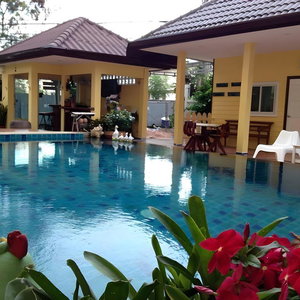 Hotel Pius Place cazare Bang Lamung