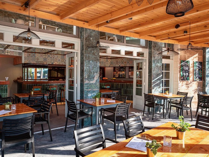 dal travel Stay Hotel & Gastropub