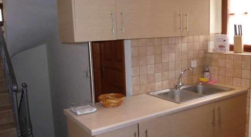 Hotel Karantonis House