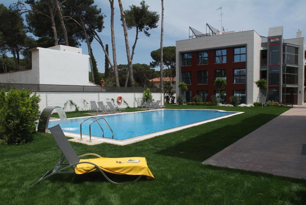 Hotel Royal Marina Gardens (24 Km From Barcelona)