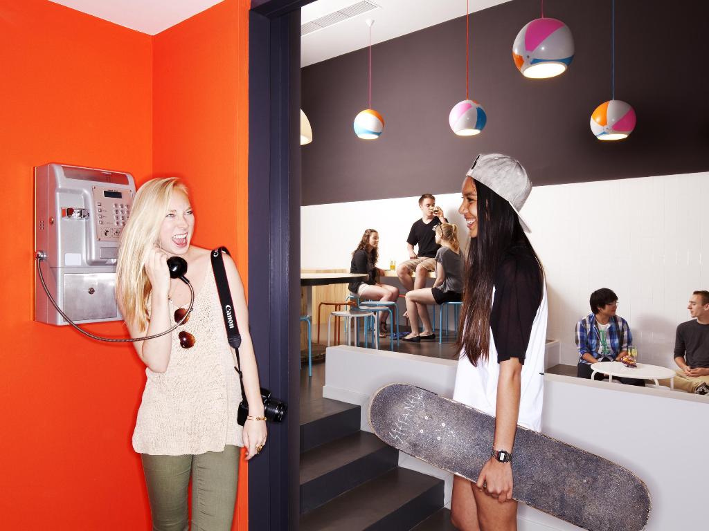 Hotel Amistat Beach Hostel