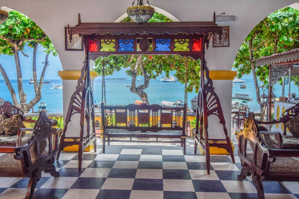 Tembo Palace Hotel