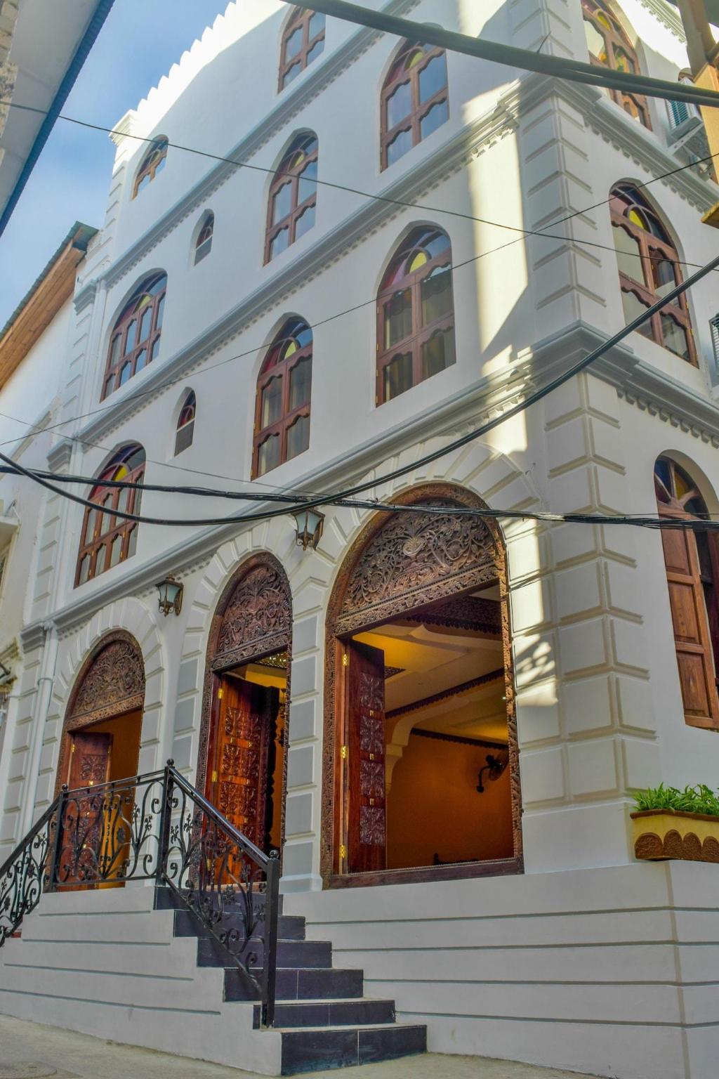 Tembo Palace Hotel