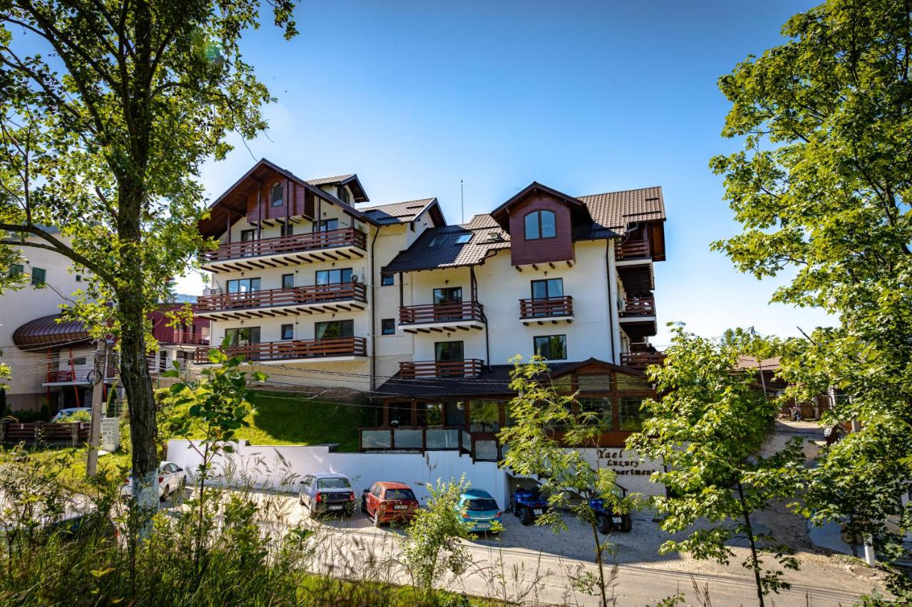 Yael Luxury Apartaments