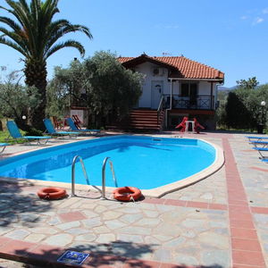 Hotel Iatrou cazare Potos