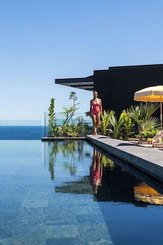 Hotel Legend Hill Resort & Spa