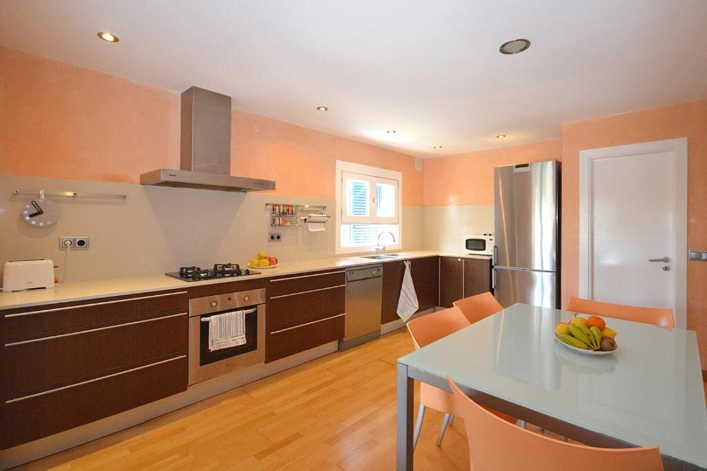 dal travel Camamila House