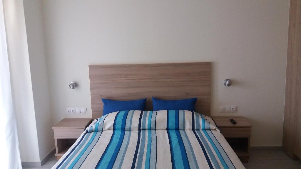 dal travel Ilian Beach