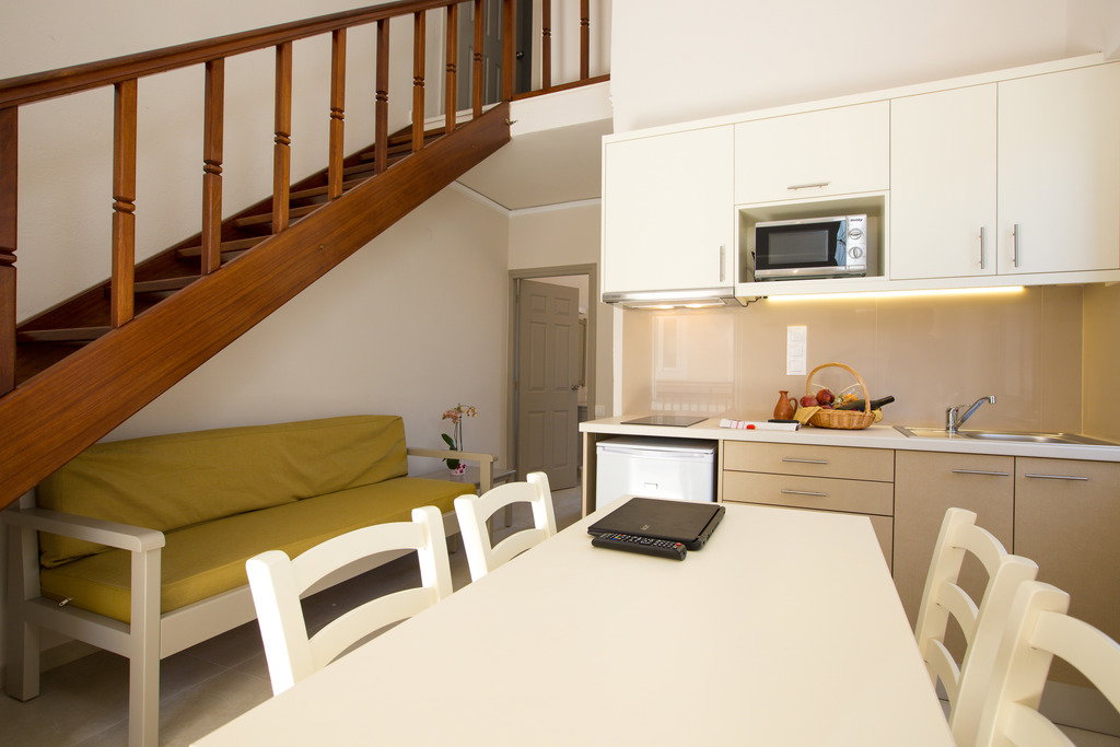dal travel Trefon Hotel Apartments And Suites