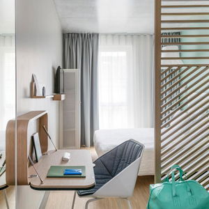 Hotel Okko Hotels Nice Aeroport cazare Saint-Laurent-du-Var