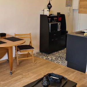 Hotel Studio De La Plage - Mer, Terrasse Et Garage cazare Cagnes-sur-Mer