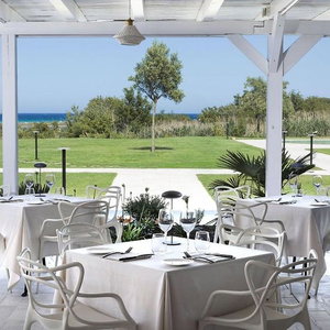 Hotel Baglioni Resort Sardinia cazare San Teodoro