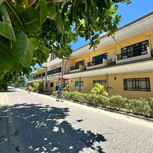 Hotel Gregoire's Apartments cazare La Digue
