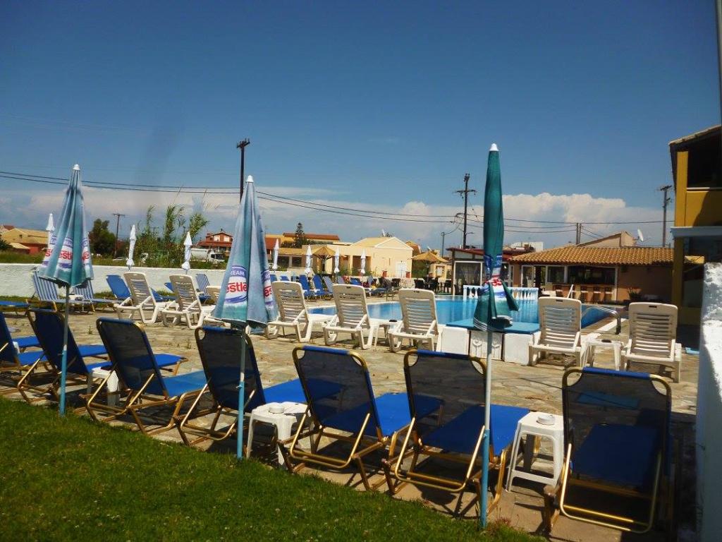 Hotel Alexis Pool Apartments