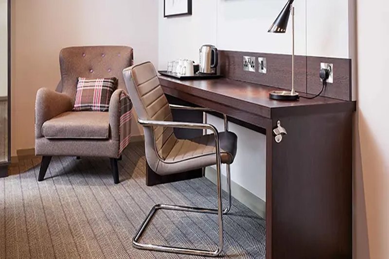 Premier Inn London Heathrow Airport Bath Road