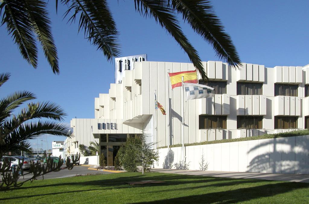 Hotel Tryp By Wyndham Valencia Azafata Hotel