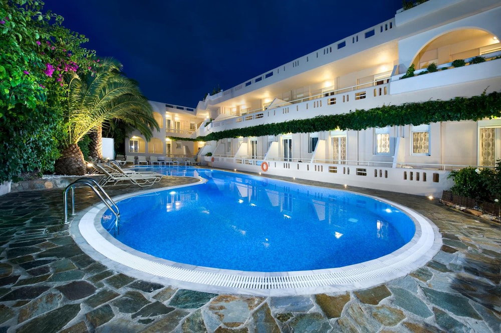 dal travel Axos Hotel