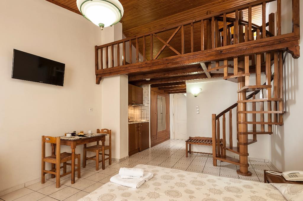 dal travel Elina Hotel Apartments