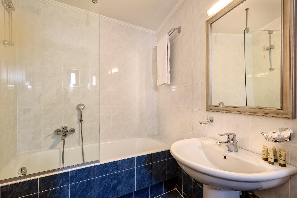 dal travel Elina Hotel Apartments