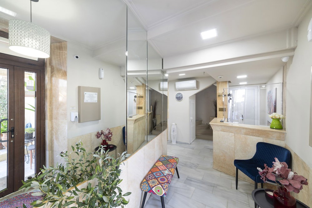 dal travel Faros Beach Hotel