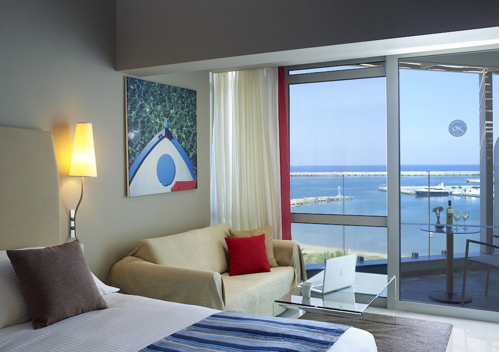 dal travel Kyma Beach