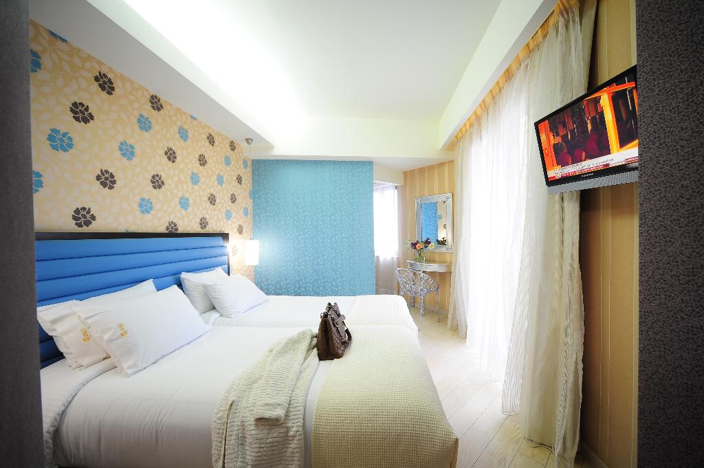 dal travel Steris Elegant Beach Hotel