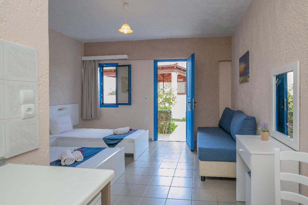 Hotel Mareva Apartments