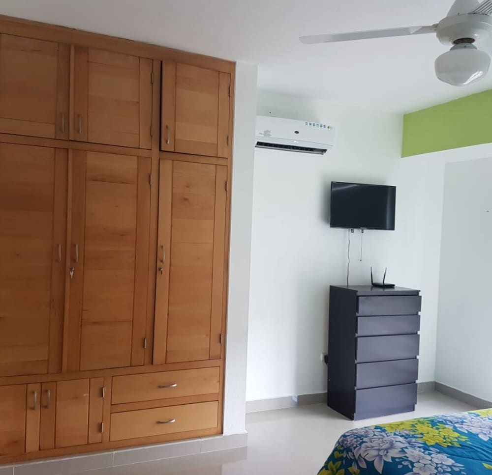 Hotel Apartamento Hony Ln