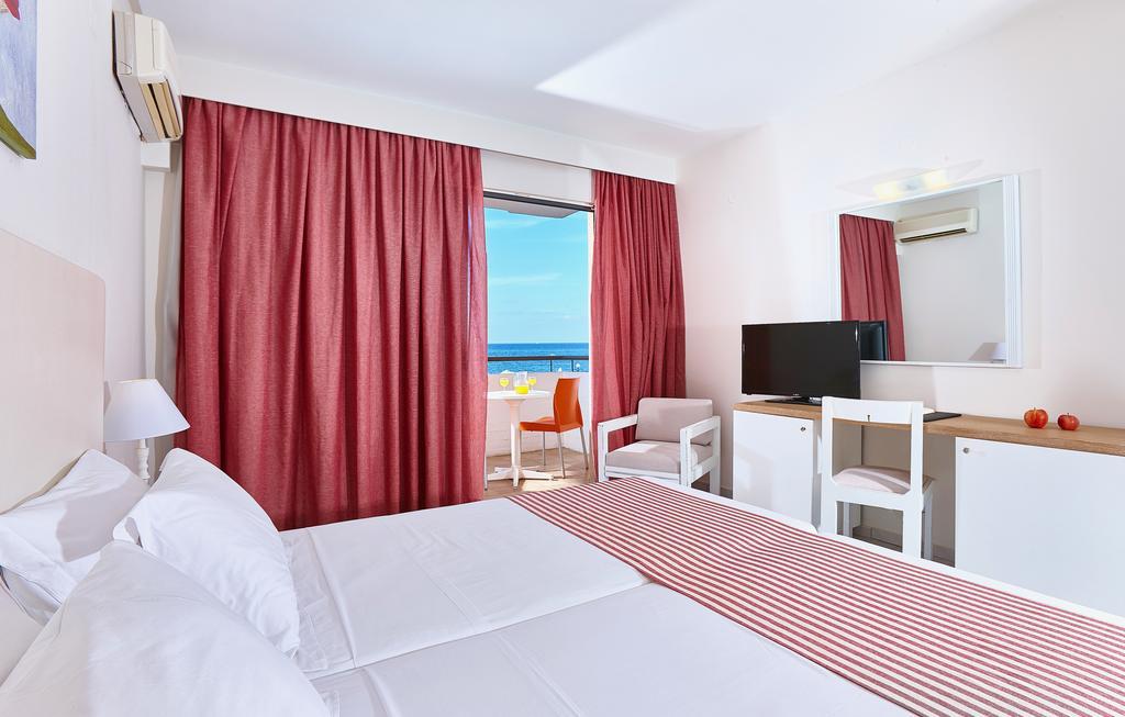 dal travel Zephyros Beach